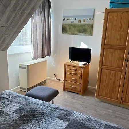 Eichholzweg 18, App 34 * 海利根港